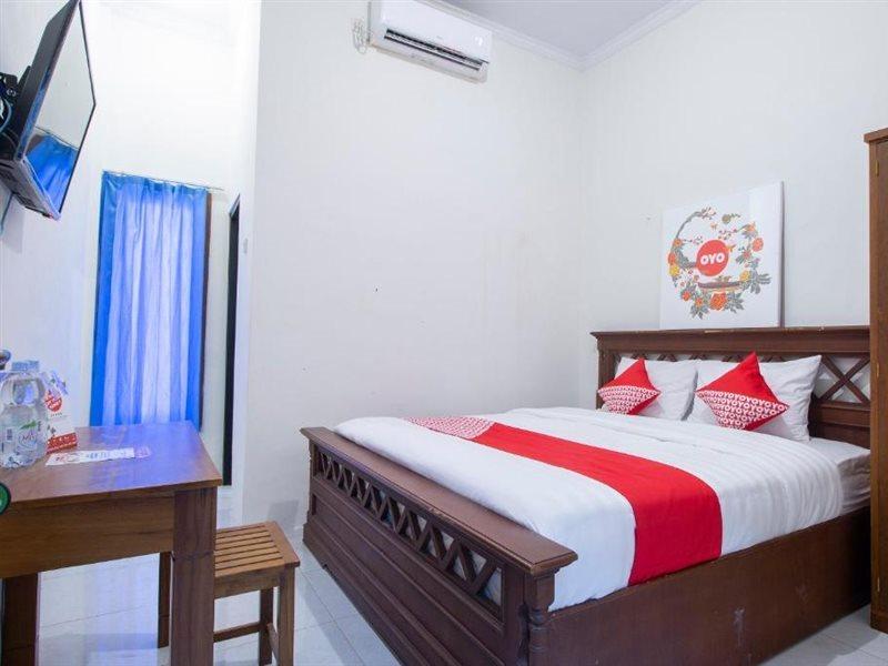 Reddoorz Syariah Near Pakuwon Mall Jogja Kejayan Esterno foto